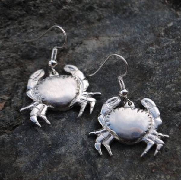 - a by The Cornish Jewellery Company, measuring 4 x 2 cm (H x W) £16